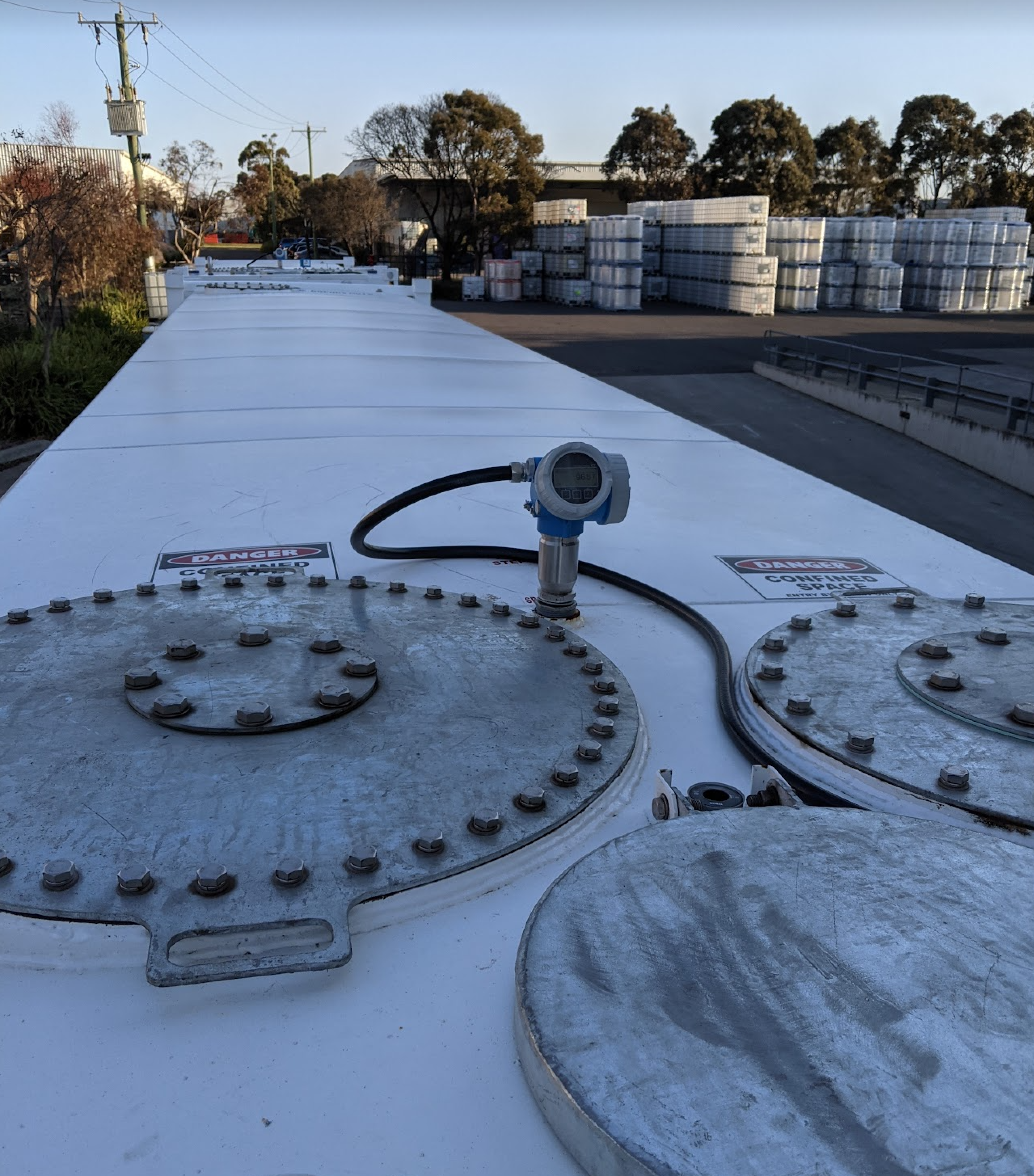 One-of-the-tanks-being-measured-with-radar-level-sensors